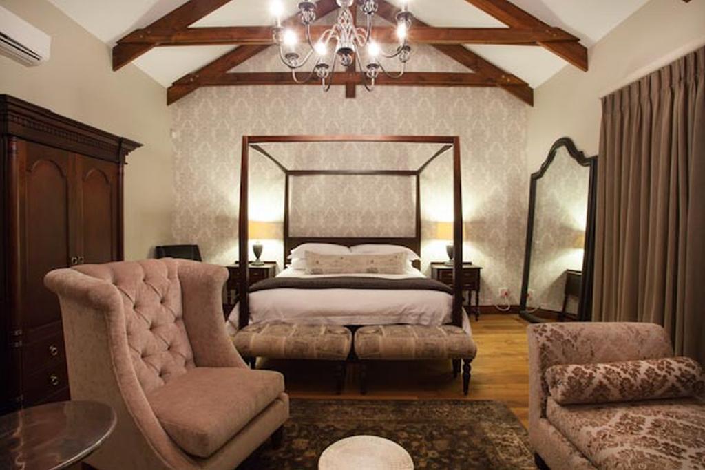 Under Oaks Guesthouse 파를 객실 사진
